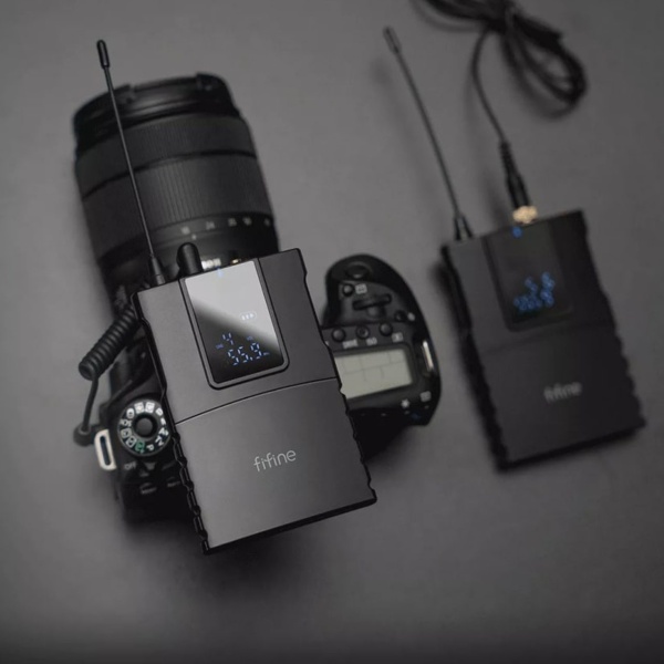 Микрофон беспроводной петличный Fifine С8